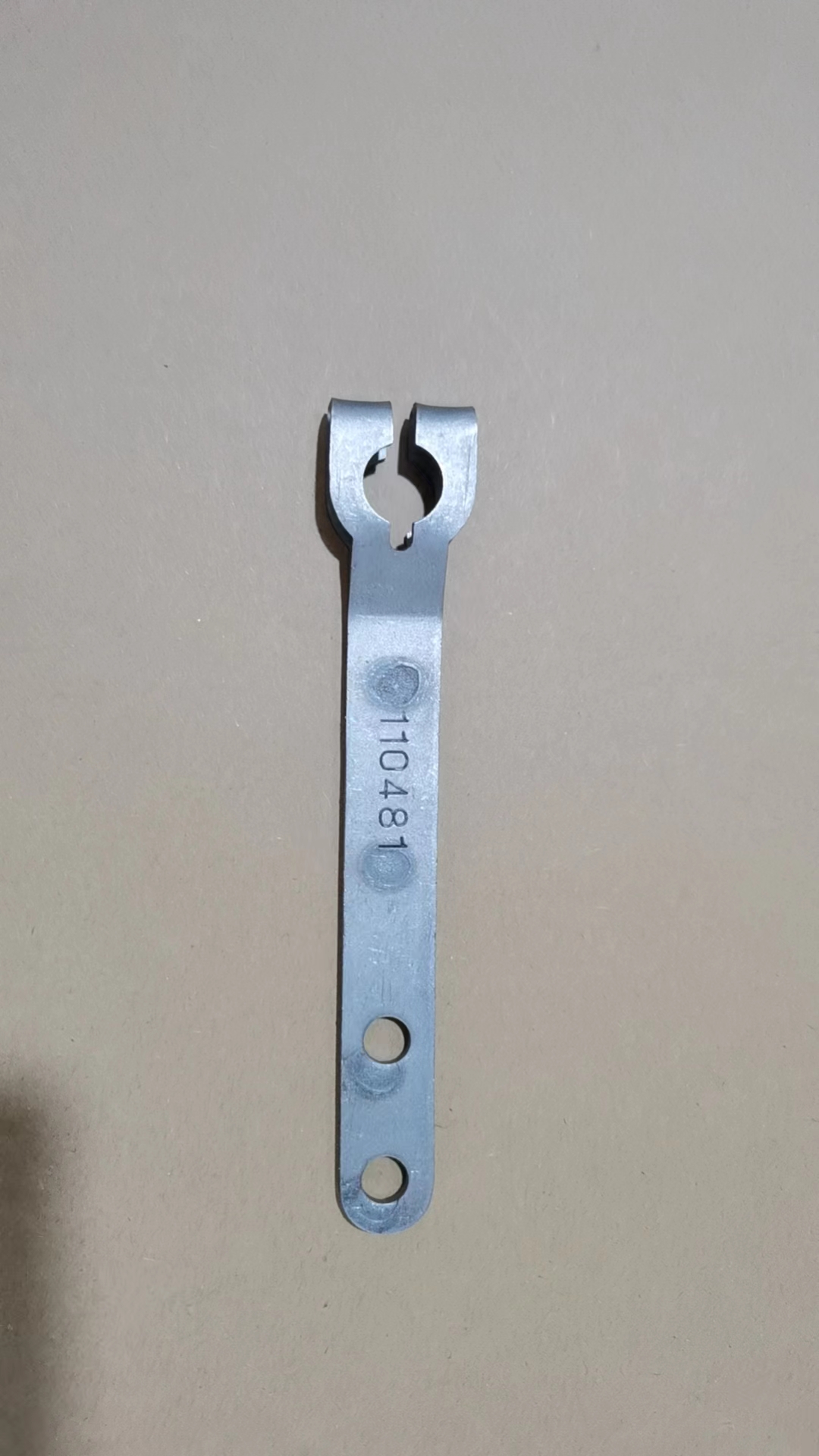 110481 LEVER,THROTTLE KTA38
