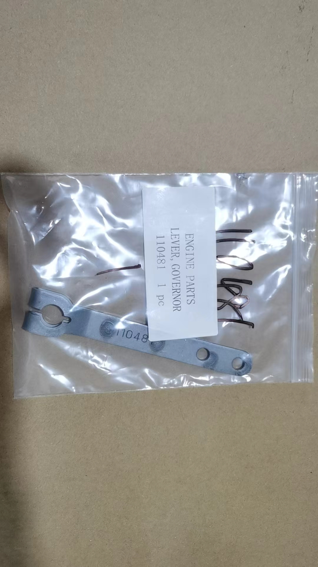 110481 LEVER,THROTTLE KTA38