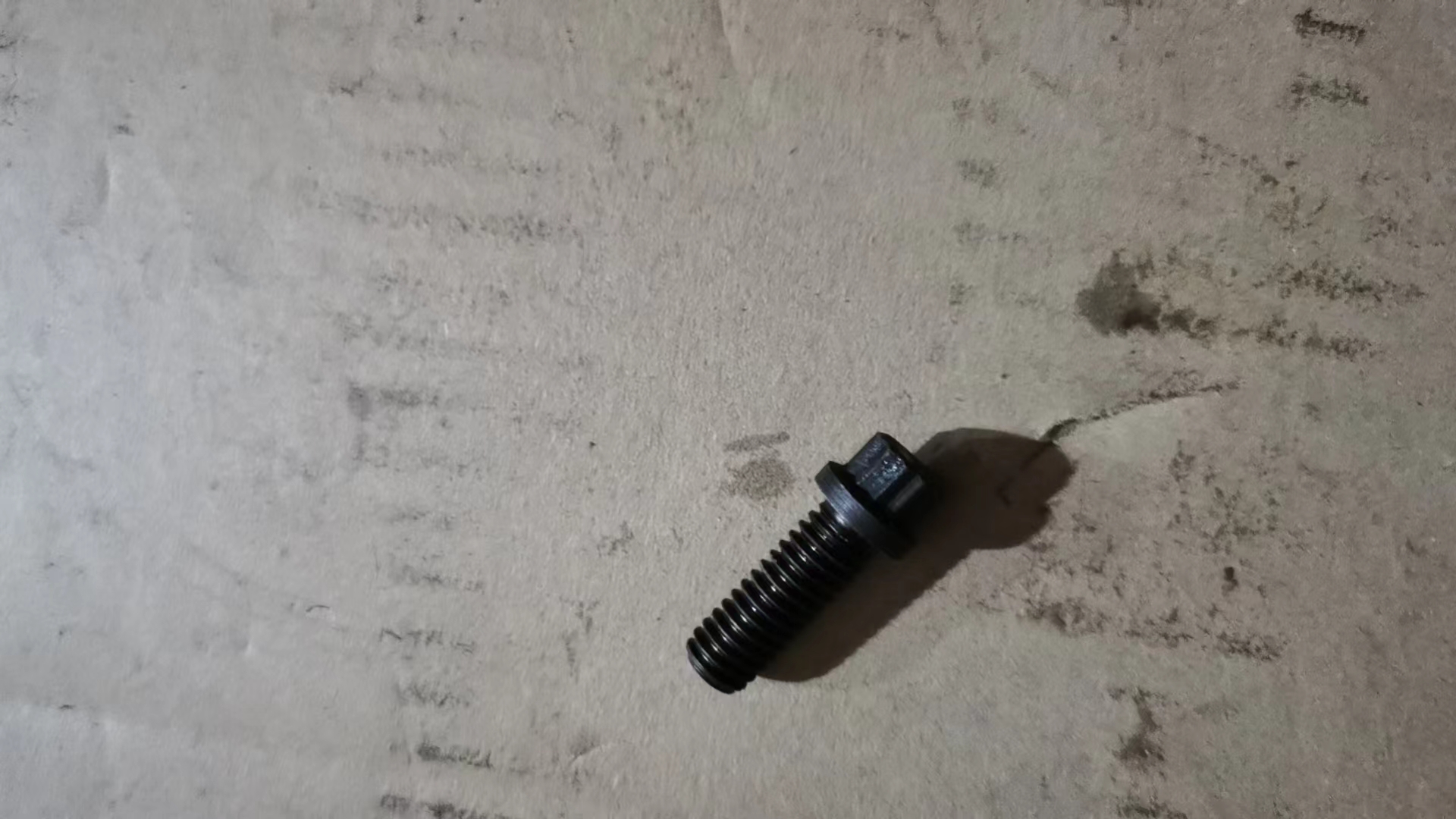172512 SCREW,TWELVE POINT CAP  cummins marine part