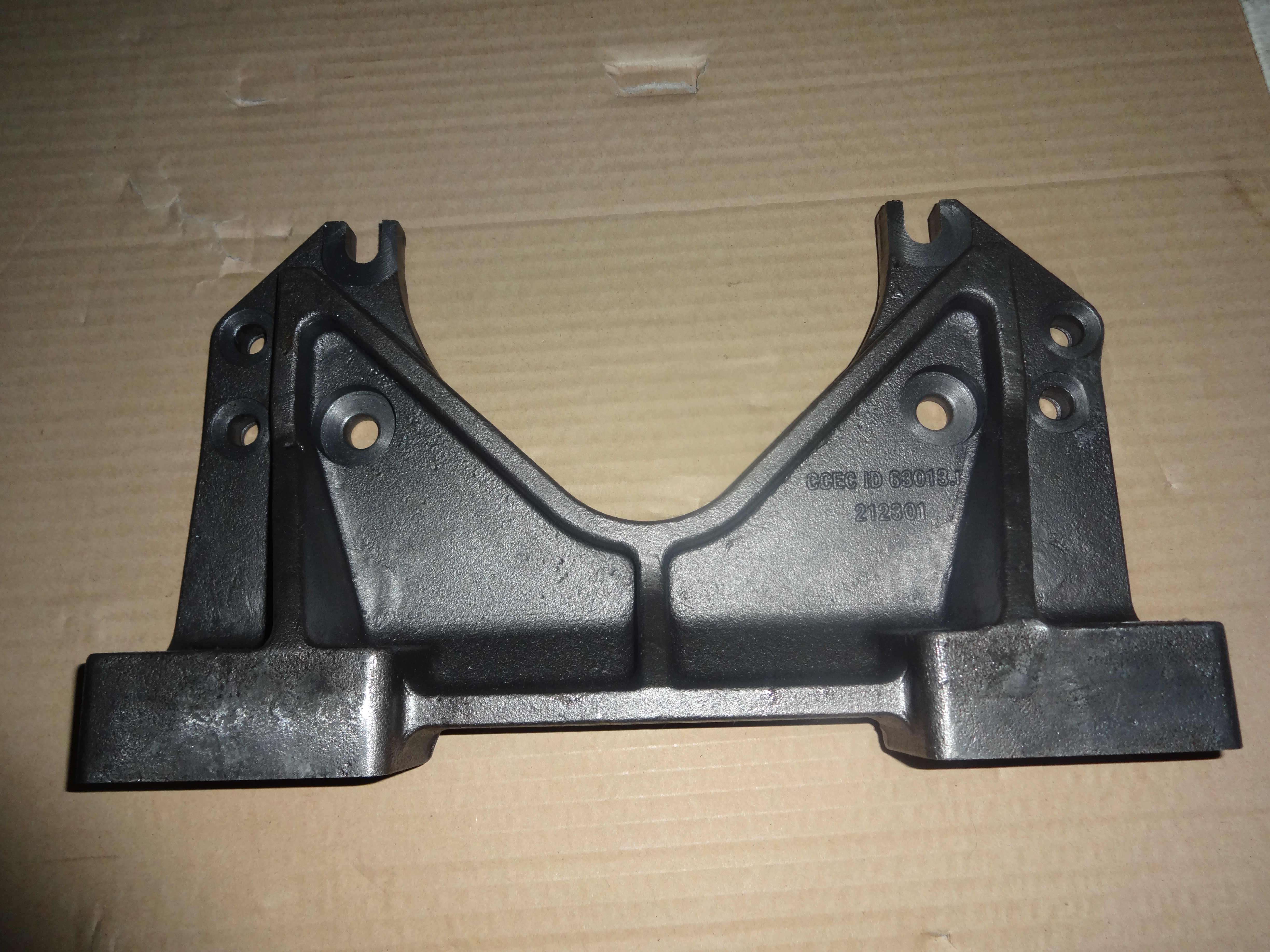 212301 SUPPORT,FRONT ENGINE ,CUMMINS PARTS, Construction Machinery, Marine Diesel Engine