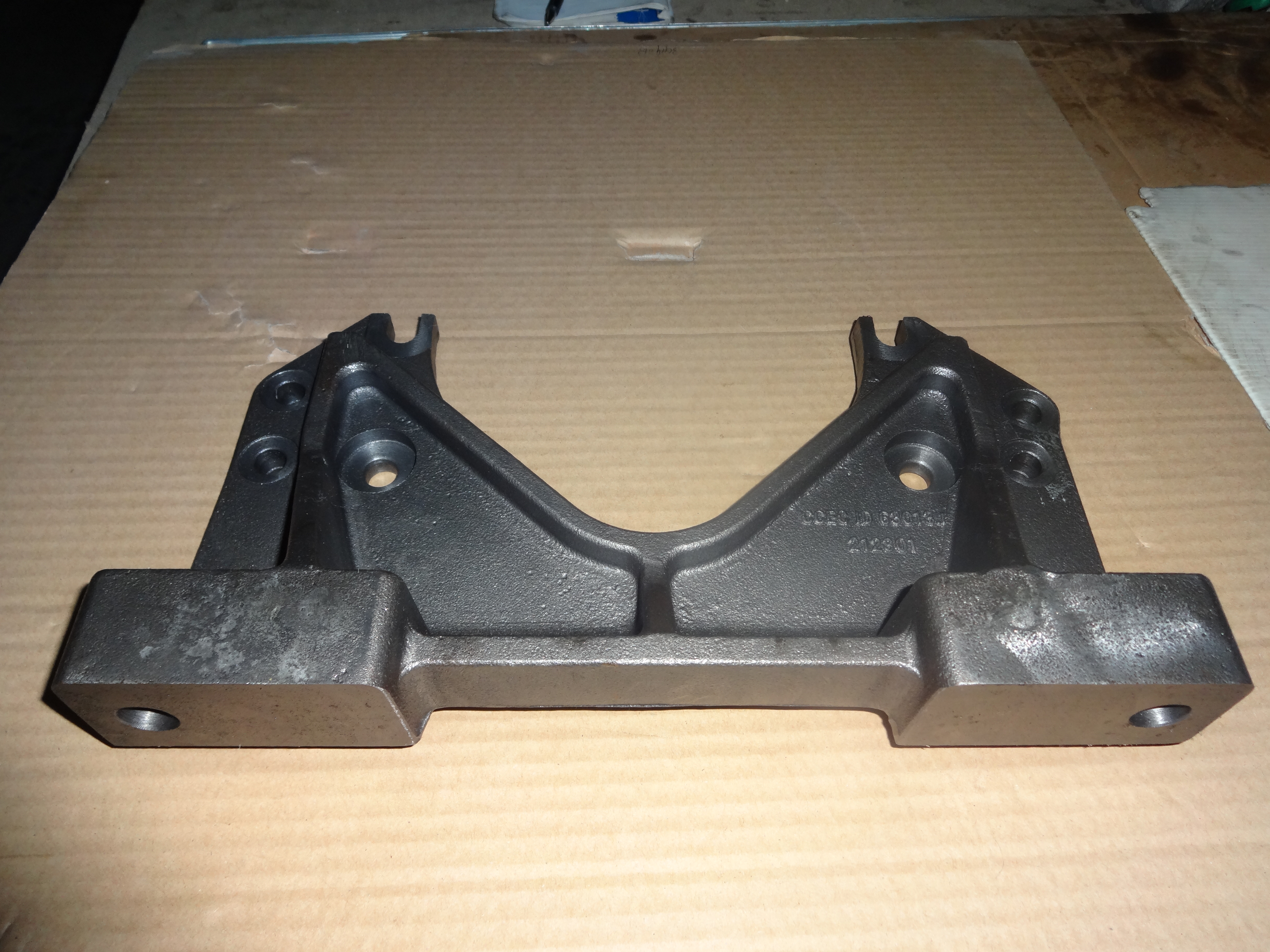 212301 SUPPORT,FRONT ENGINE ,CUMMINS PARTS, Construction Machinery, Marine Diesel Engine