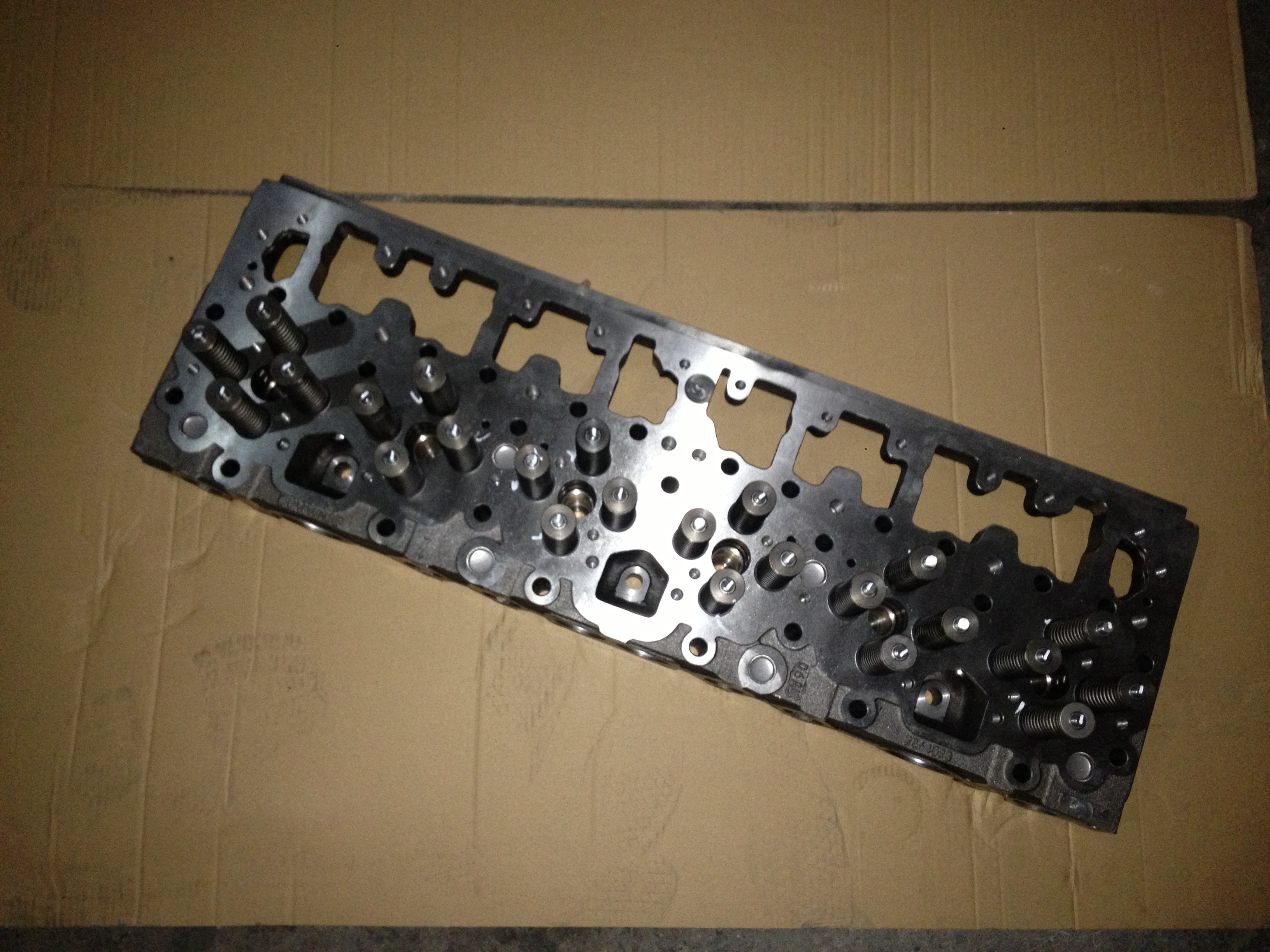 2864025 HEAD,CYLINDER ,CUMMINS PARTS, Construction Machinery, Marine Diesel Engine