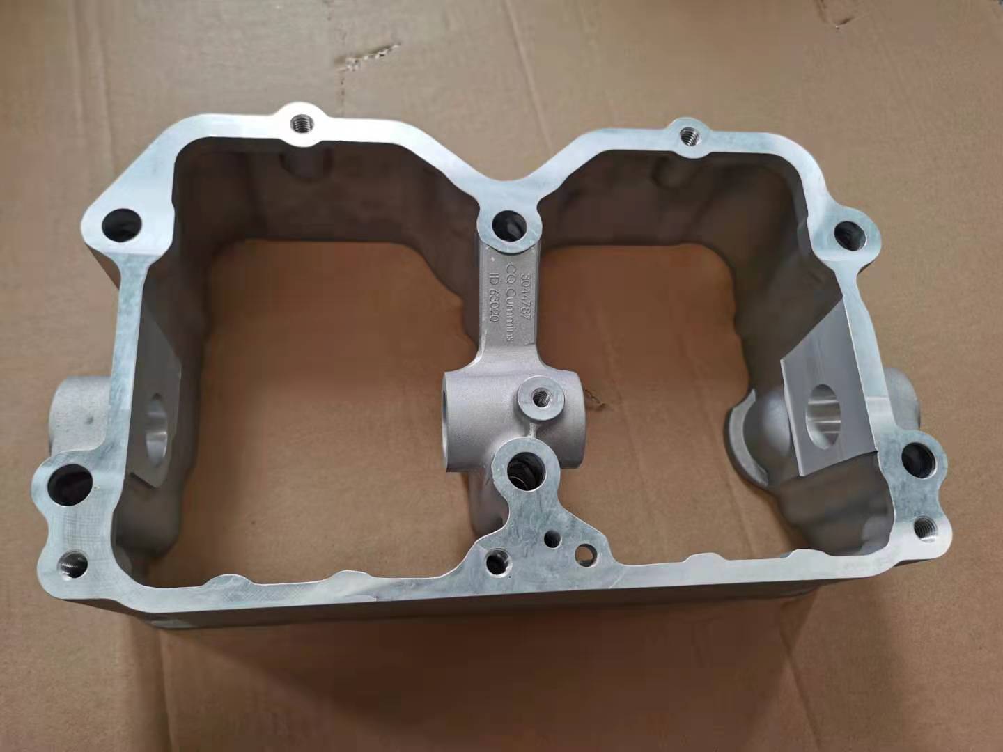 3044787 HOUSING,ROCKER LEVER  3418752,CUMMINS PARTS, Construction Machinery, Marine Diesel Engine