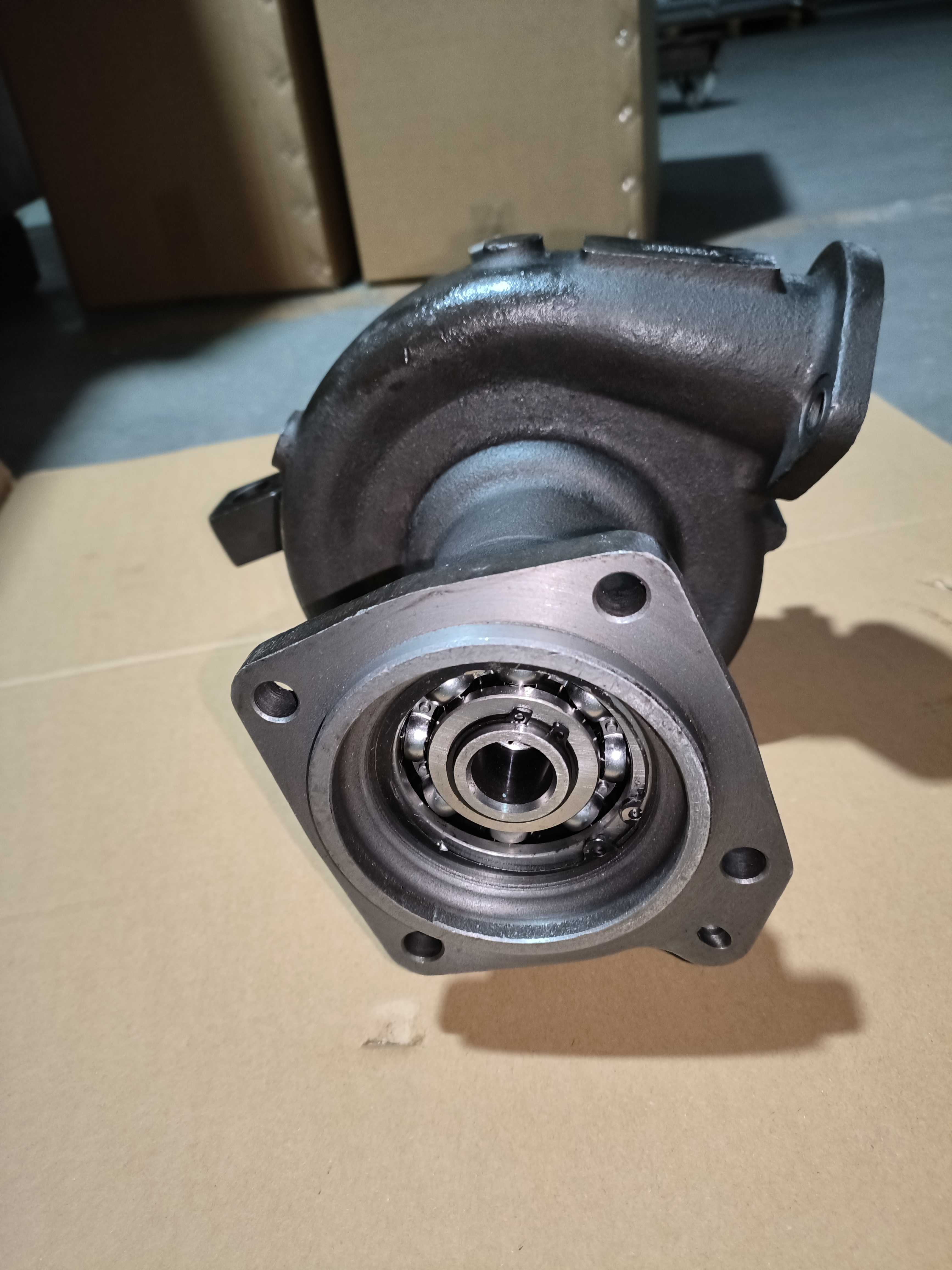 3098964 PUMP,WATER S.S.TO 5658834 0,CUMMINS PARTS