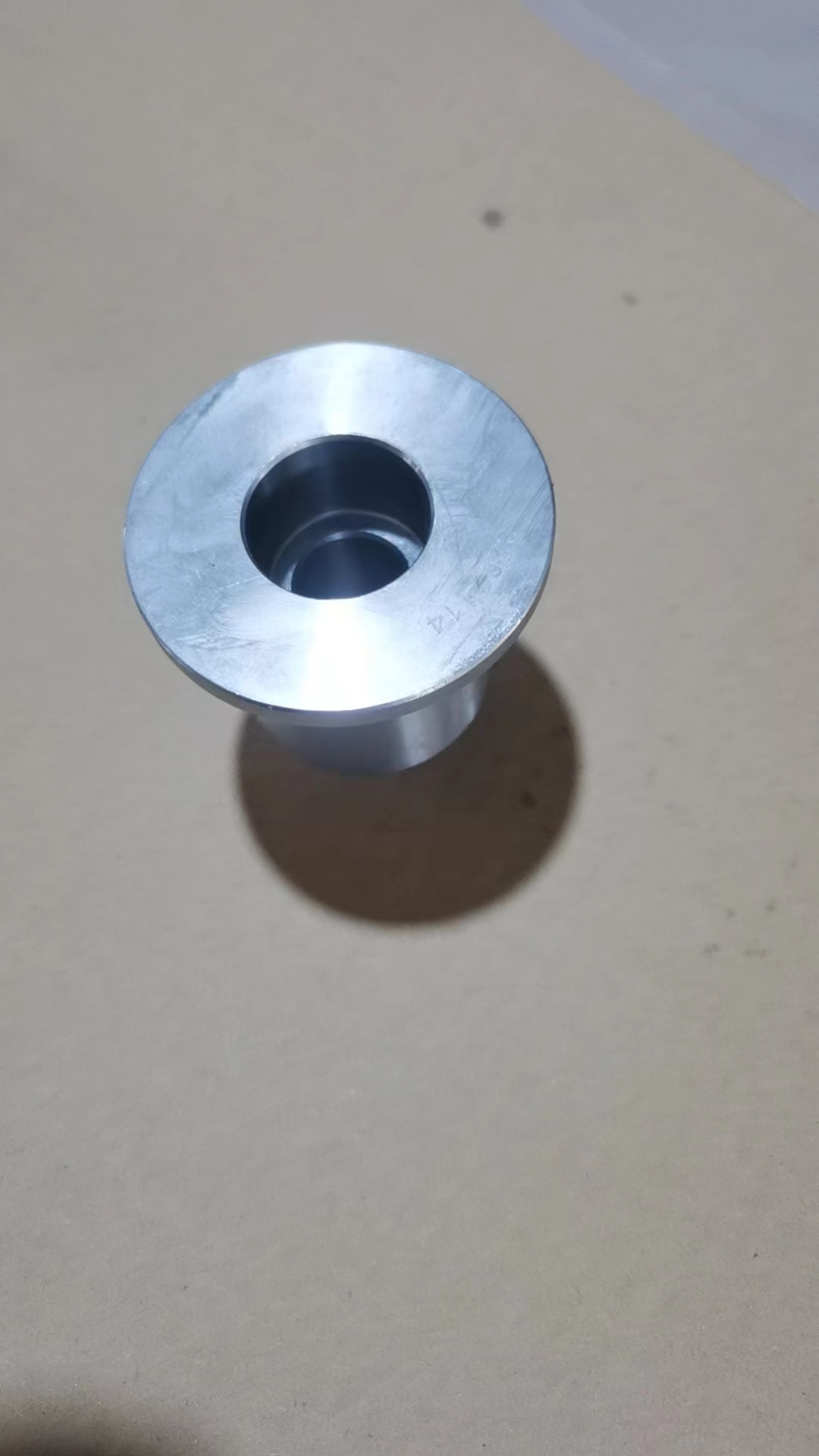 3202114 SHAFT,IDLER 3027891 CUMMINS PARTS