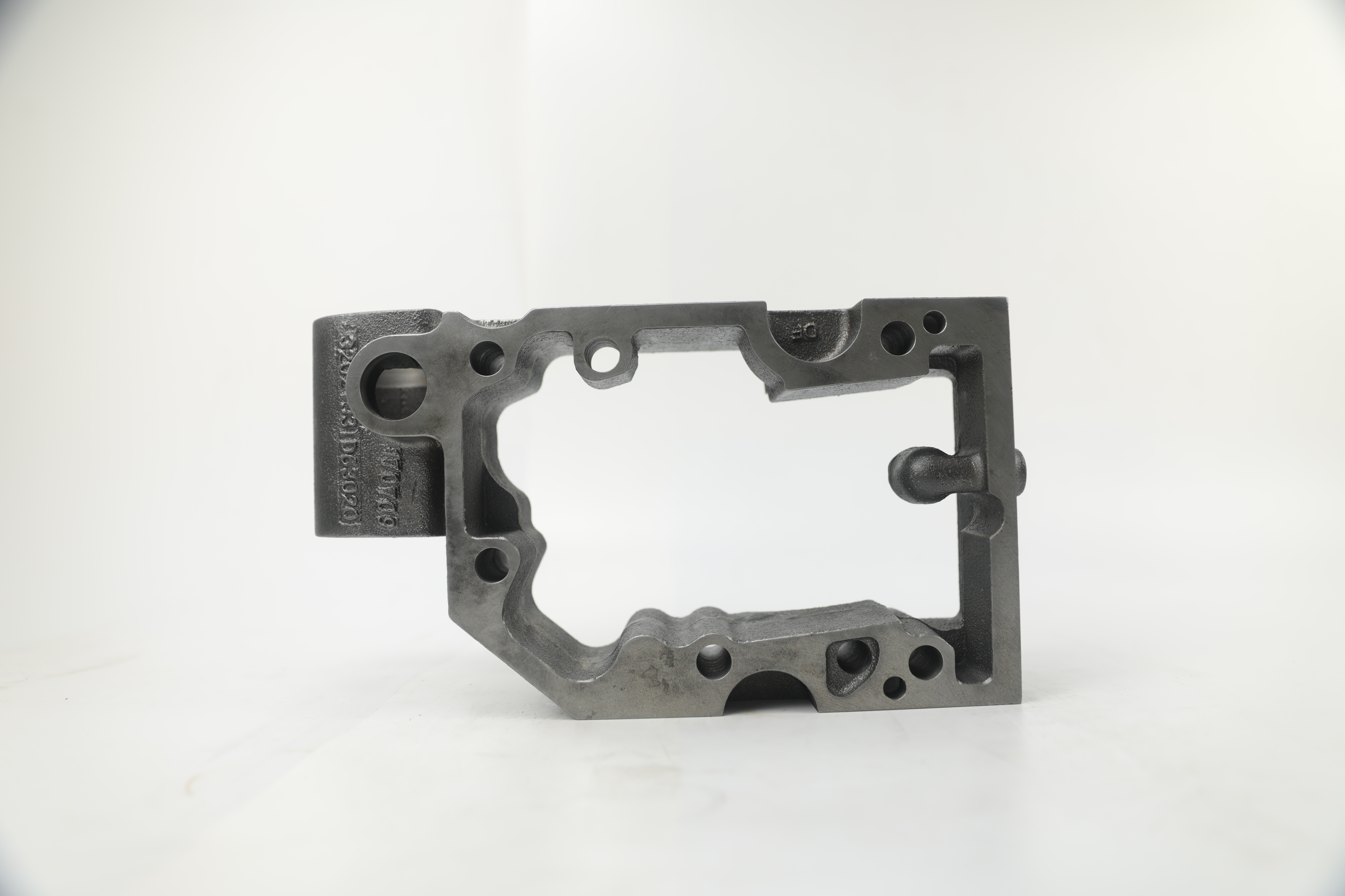 3202192 HOUSING,ROCKER LEVER KTA19,CUMMINS PARTS, Construction Machinery, Marine Diesel Engine