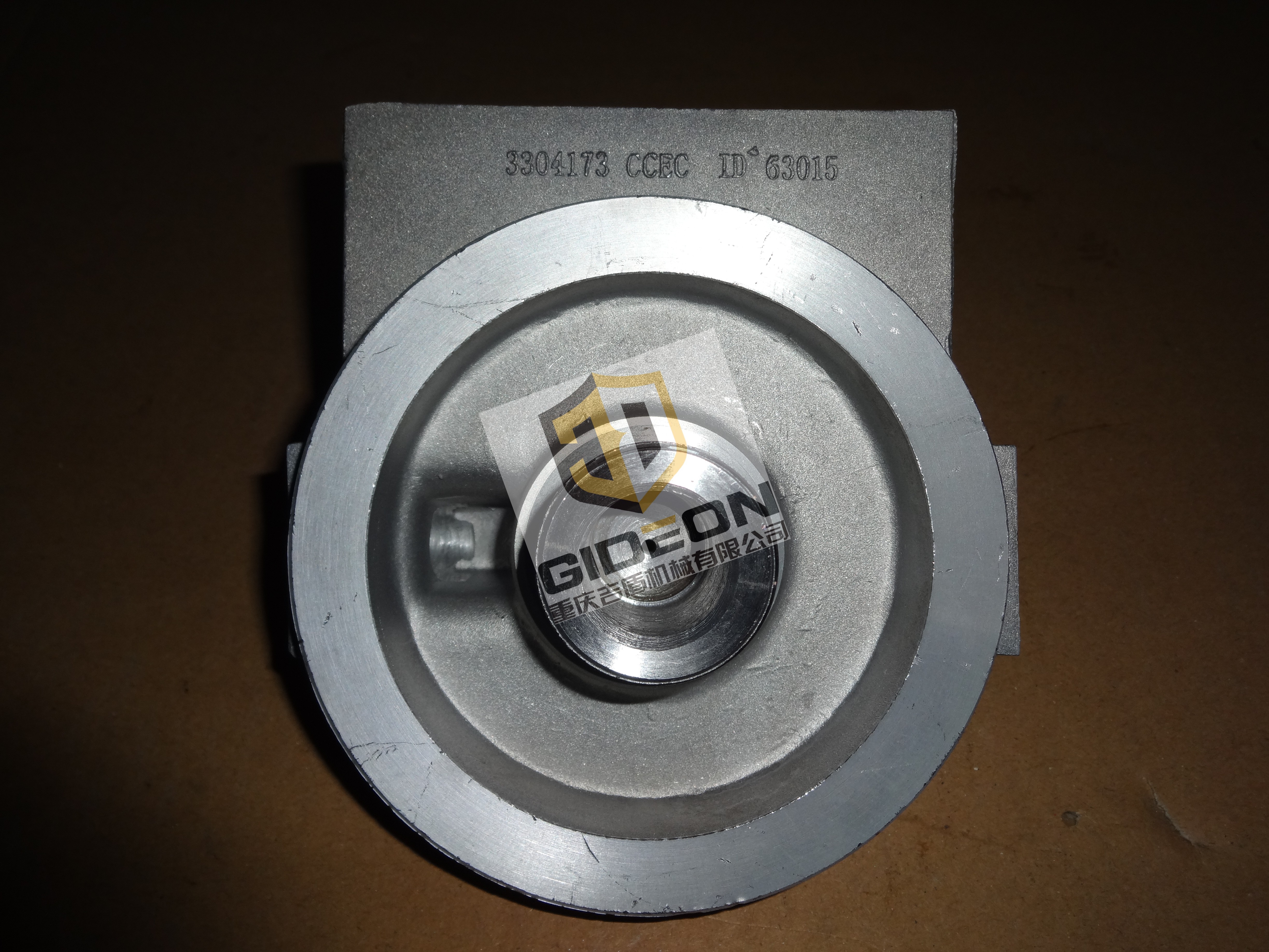 3304173 HEAD,LUB OIL FILTER KTA19,CUMMINS PARTS, Construction Machinery, Marine Diesel Engine