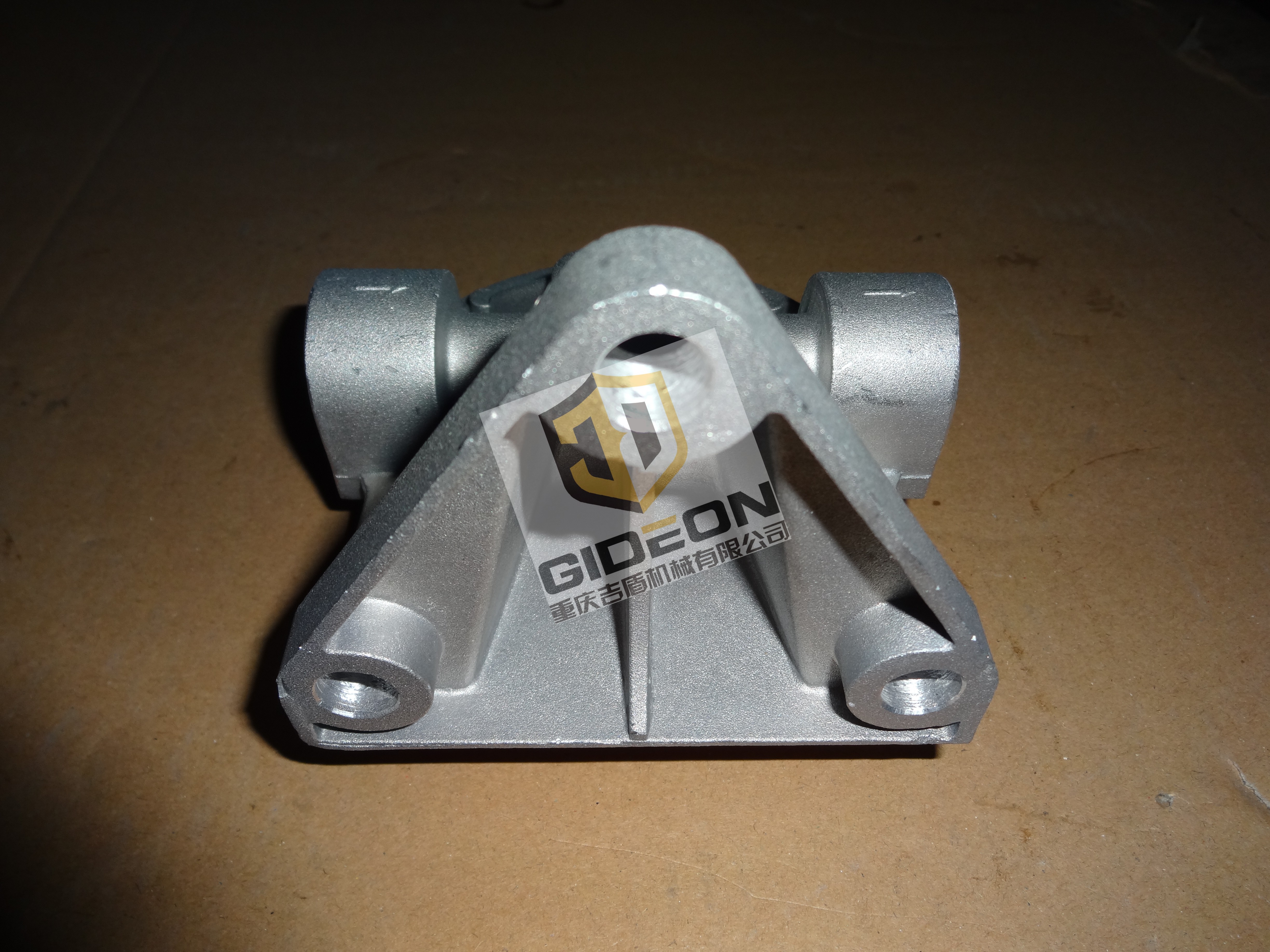 3304173 HEAD,LUB OIL FILTER KTA19,CUMMINS PARTS, Construction Machinery, Marine Diesel Engine