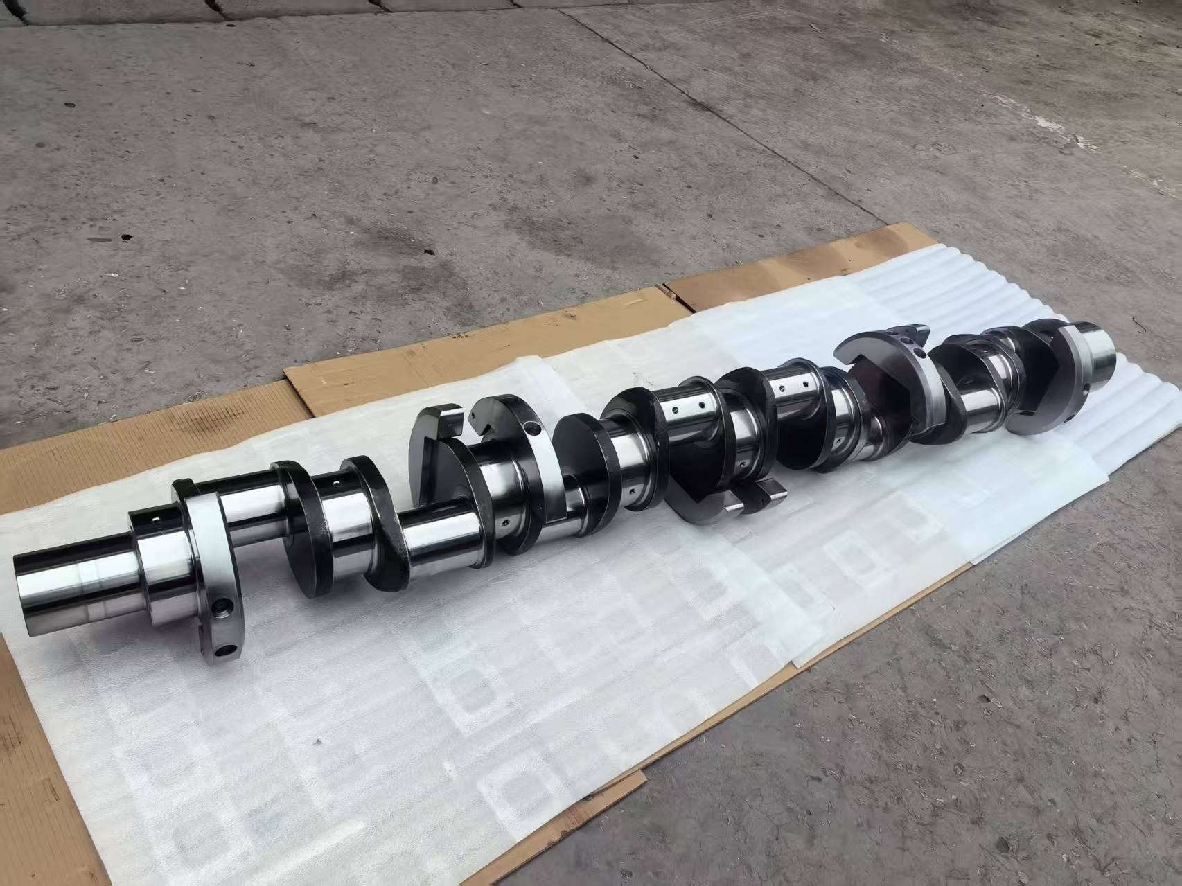 3648618 CRANKSHAFT,ENGINE ,CUMMINS PARTS