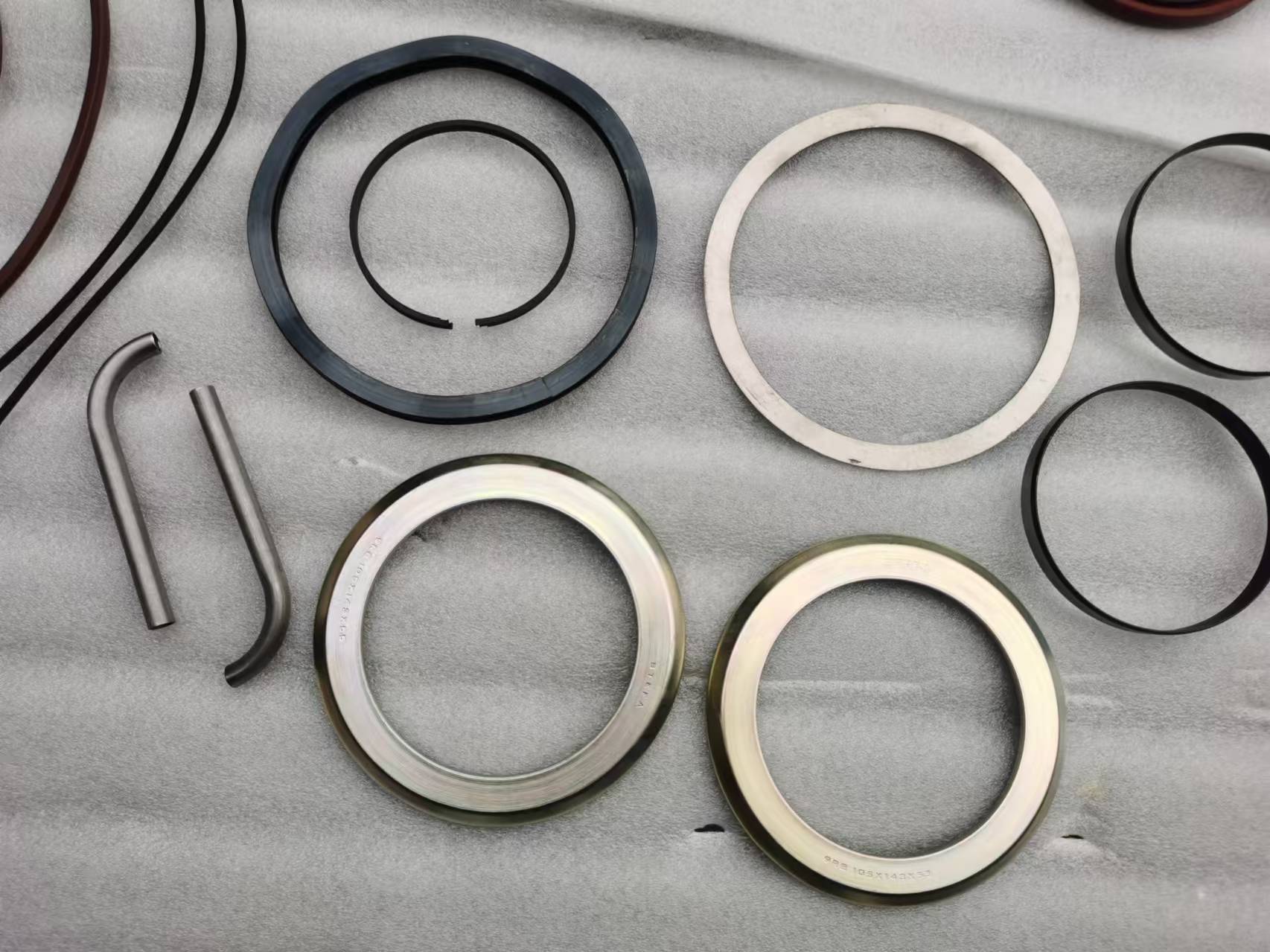RCK3033592 RCK3037507 风扇离合器修理包，KIT FAN CLUTCH FOR CUMMINS QSK60 (CHONGQIGN GIDEON)